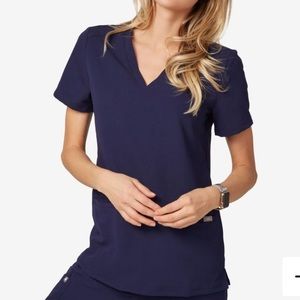 Figs Navy Casma Three pocket scrub top- SIZE SMALL